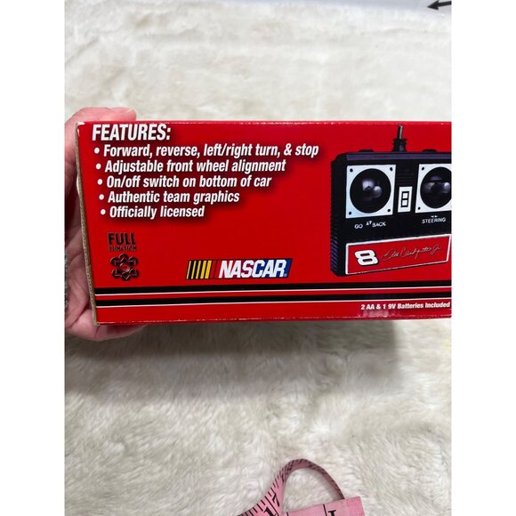 Dale Earnhardt Jr. Motorworks 1/32 Scale Radio-Controlled NASCAR Car - Picture 9 of 9